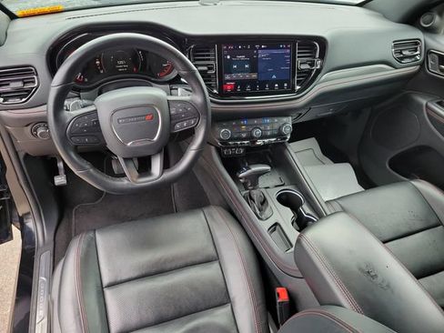 Used 2025 Dodge Durango GT AWD/4WD image 18