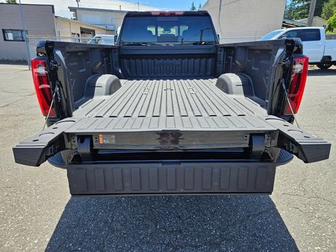 New 2026 GMC Sierra 3500 Denali Ultimate AWD/4WD image 15