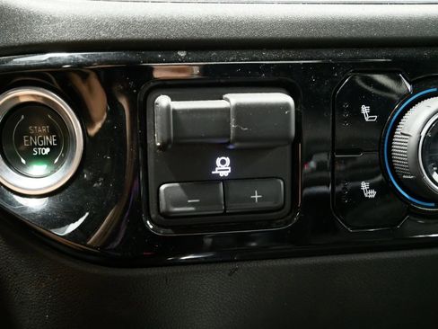 Used 2022 Chevrolet Silverado 1500 RST w/ Max Trailering Package image 47