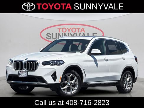 Used 2024 BMW X3 xDrive30i w/ Premium Package AWD/4WD image 2