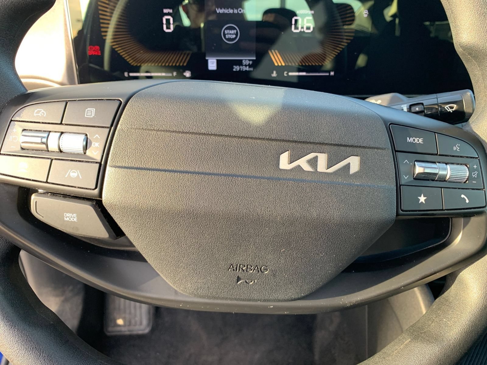 Used 2025 Kia K4 FWD image 26