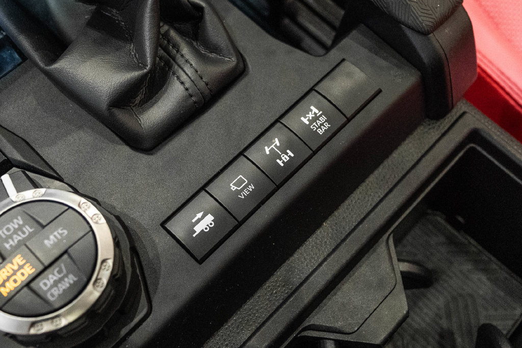 Used 2025 Toyota 4Runner TRD Pro AWD/4WD image 32