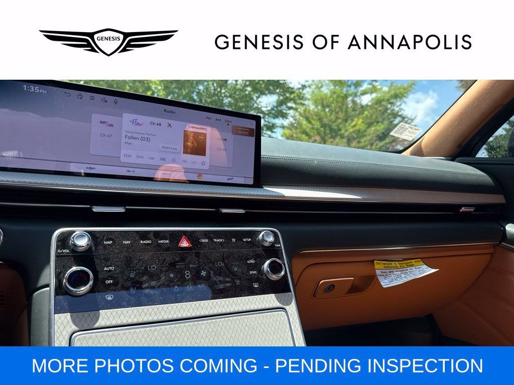Certified 2025 Genesis GV80 3.5T Prestige AWD/4WD image 8