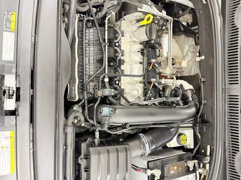 Used 2020 Volkswagen Jetta R-Line w/ R-Line Cold Weather Package image 37