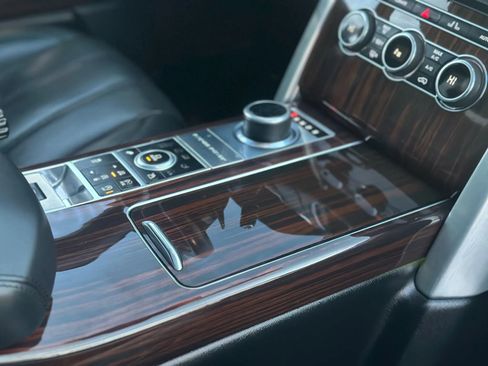 Used 2015 Land Rover Range Rover Supercharged image 45