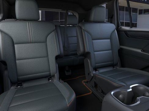 New 2025 GMC Acadia AT4 AWD/4WD image 43