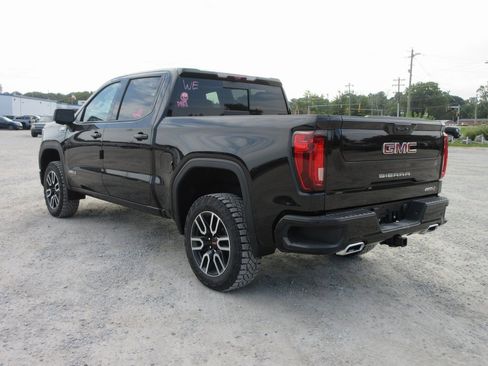 New 2026 GMC Sierra 1500 AT4 w/ AT4 Premium Package image 7
