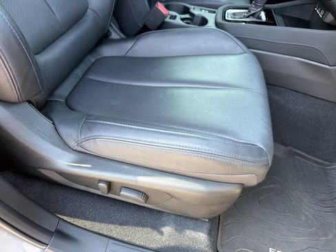 Used 2025 Subaru Forester Limited AWD/4WD image 26