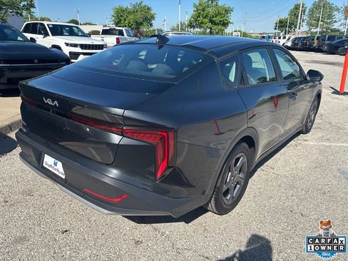 Used 2025 Kia K4 FWD image 23