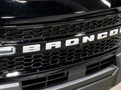 Certified 2025 Ford Bronco Sport Outer Banks w/ Outer Banks Tech Package+ image 30