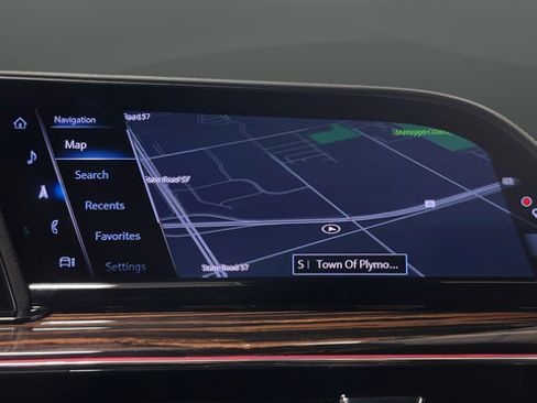 Used 2024 Cadillac Escalade ESV Luxury AWD/4WD image 13