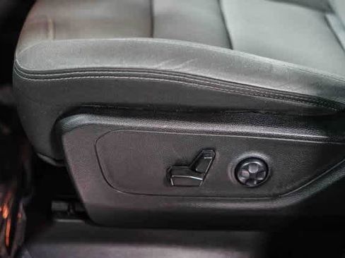 Used 2021 RAM 1500 Big Horn image 22