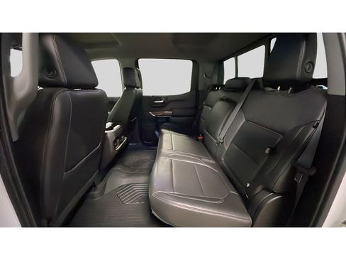 Used 2021 Chevrolet Silverado 1500 LT Trail Boss w/ Convenience Package II image 15