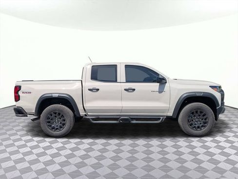 Used 2026 Chevrolet Colorado Trail Boss image 3