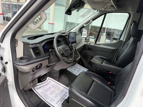 Used 2026 Ford Transit 250 148 Medium Roof RWD image 13