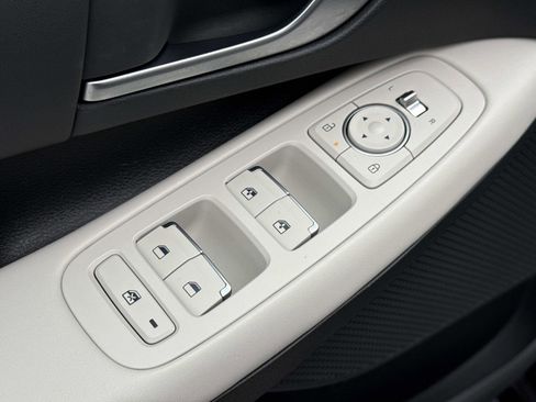 Certified 2024 Hyundai Sonata SEL image 17