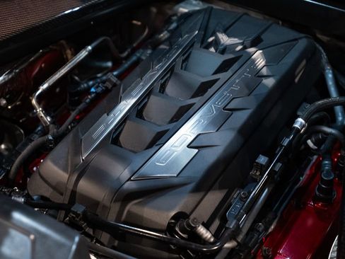 Used 2020 Chevrolet Corvette Stingray Premium Cpe w/ 3LT Preferred Equipment Group image 14