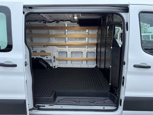 Used 2025 Ford Transit 250 Low Roof w/ Exterior Upgrade Package RWD image 5