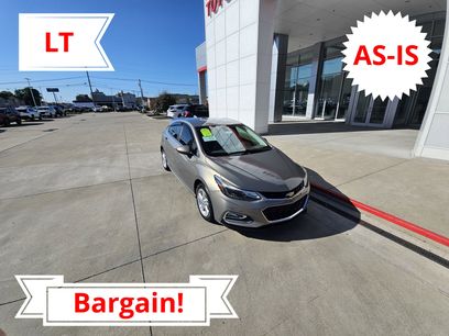 Used 2018 Chevrolet Cruze LT w/ Convenience Package