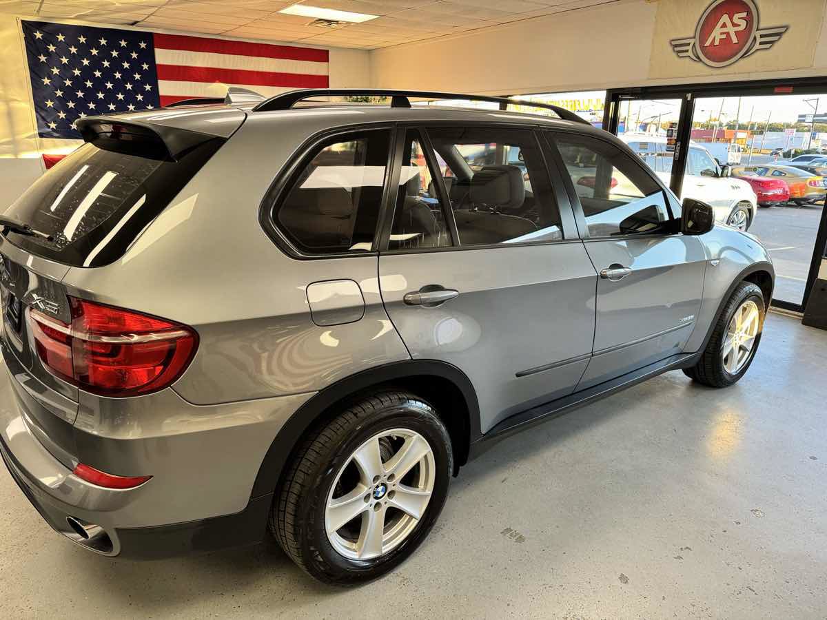 Used 2013 BMW X5 xDrive35i AWD/4WD image 7