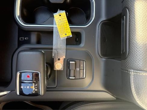 Certified 2023 GMC Sierra 1500 Denali w/ Denali Reserve Package image 15