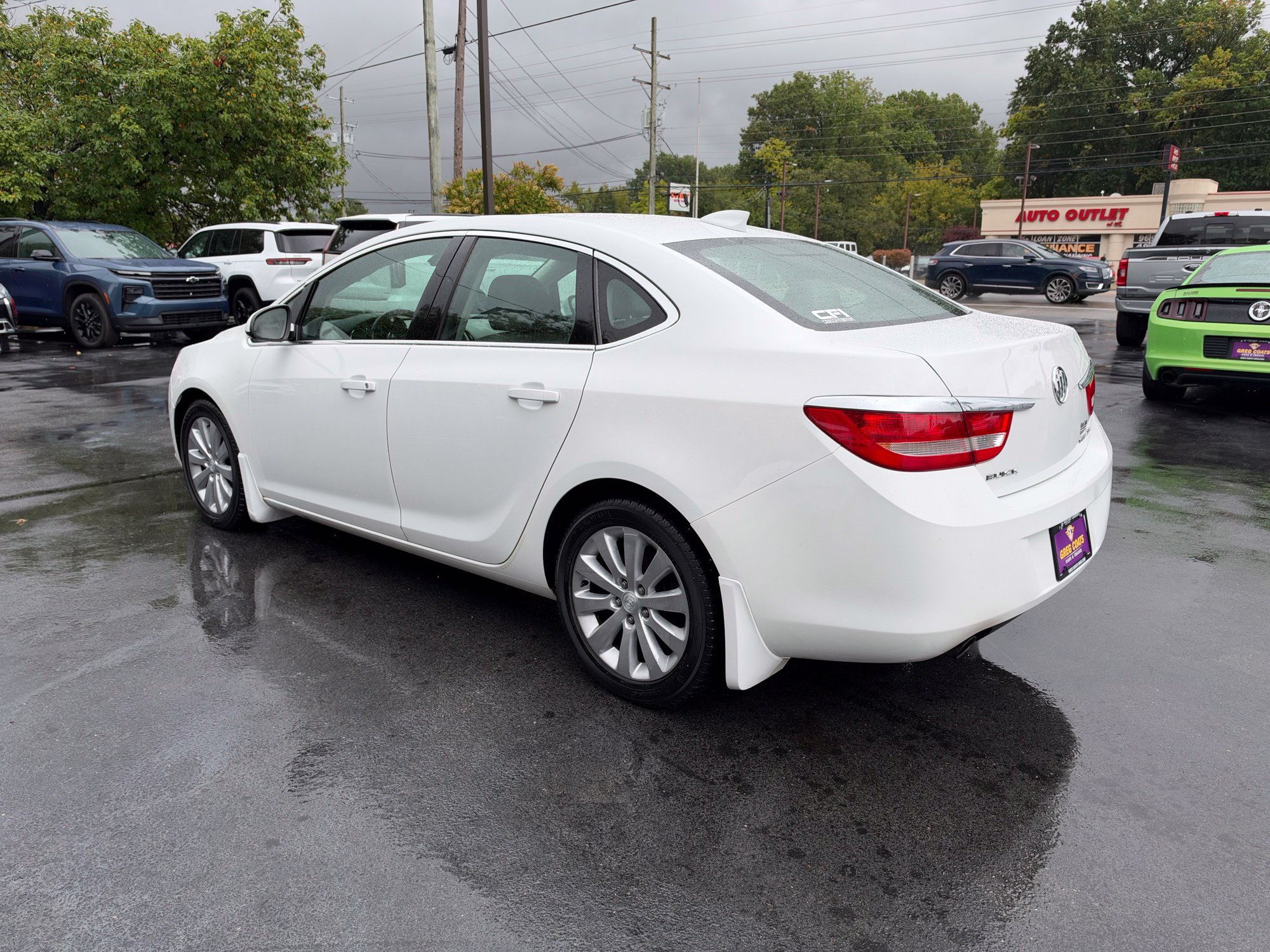 Used 2016 Buick Verano w/ Comfort Package FWD image 4