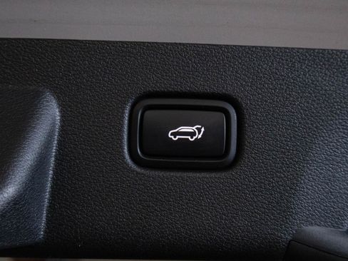 Used 2025 Kia Sportage SX AWD/4WD image 26