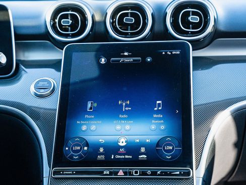 Used 2023 Mercedes-Benz C 300 Sedan image 14