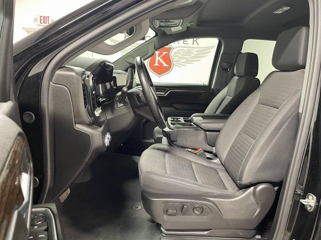 Used 2024 GMC Sierra 1500 Elevation AWD/4WD image 11
