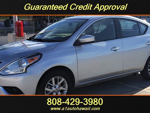 Used 2018 Nissan Versa SV w/ SV Special Edition FWD image 1
