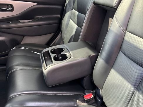 Used 2020 Nissan Murano SL w/ Moonroof Package AWD/4WD image 24