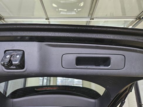 Used 2023 Honda HR-V Sport image 11