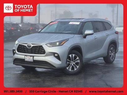 Used 2025 Toyota Highlander XLE