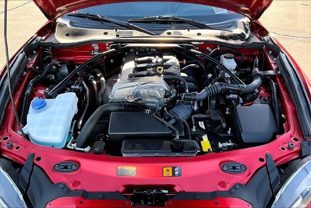 Used 2025 MAZDA MX-5 Miata RF Club w/ Weather Package RWD image 26