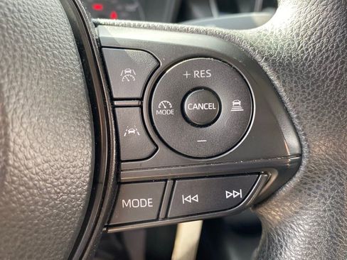 Used 2024 Toyota Corolla LE image 27