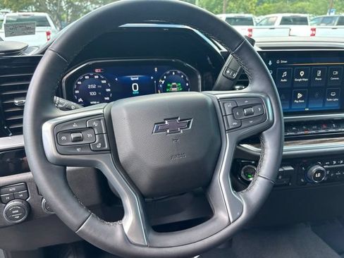 Used 2026 Chevrolet Silverado 1500 RST AWD/4WD image 8