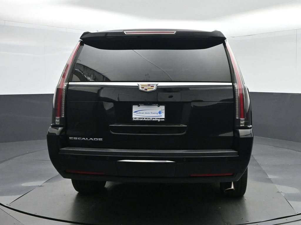Used 2017 Cadillac Escalade ESV Premium Luxury AWD/4WD image 6