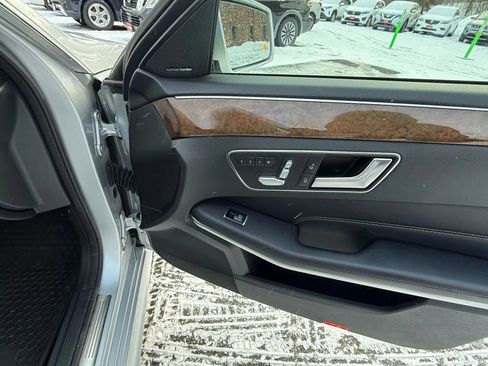 Used 2016 Mercedes-Benz E 350 4MATIC Wagon w/ Premium Package image 42