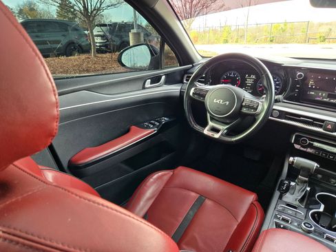 Used 2022 Kia K5 GT-Line w/ GT-Line Awd Premium Package image 9