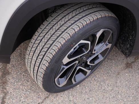 New 2026 Chevrolet Trax RS w/ Driver Confidence Package FWD image 9