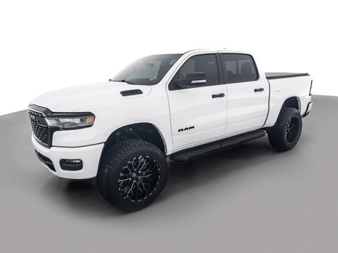 Used 2025 RAM 1500 Big Horn AWD/4WD image 9