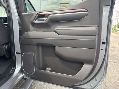 Used 2023 Chevrolet Silverado 1500 LT Trail Boss w/ Convenience Package II AWD/4WD image 14