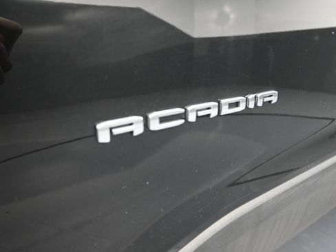 Certified 2023 GMC Acadia SLE image 33
