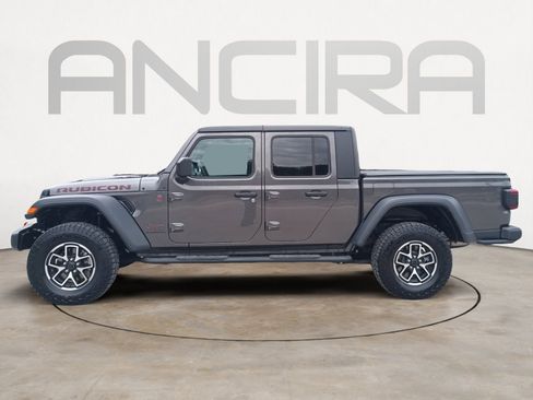 Used 2024 Jeep Gladiator Rubicon w/ Convenience Group image 7