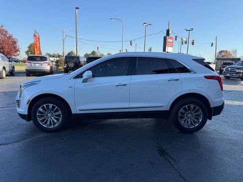 Used 2018 Cadillac XT5 Luxury w/ Driver Awareness Package image 4