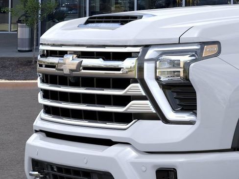 New 2026 Chevrolet Silverado 3500 High Country w/ High Country Premium Package AWD/4WD image 13