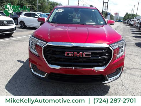 Used 2023 GMC Terrain SLE w/ Driver Convenience Package AWD/4WD image 2