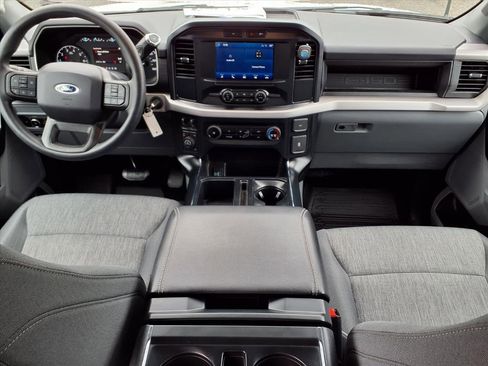Used 2023 Ford F150 XL w/ Trailer Tow Package image 9