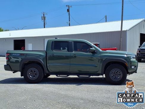 Used 2025 Nissan Frontier PRO-4X AWD/4WD image 2