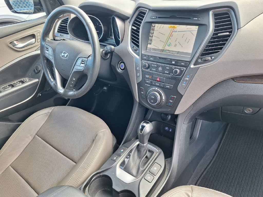 Used 2017 Hyundai Santa Fe Sport w/ 2.4L Tech Package 04 FWD image 29